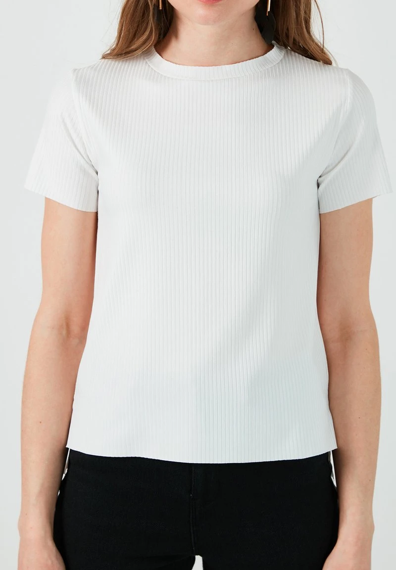 LELA Camiseta Estampada - Ecru , Mujer 4 LELA Camiseta Estampada - Ecru , Mujer - Imagen 4