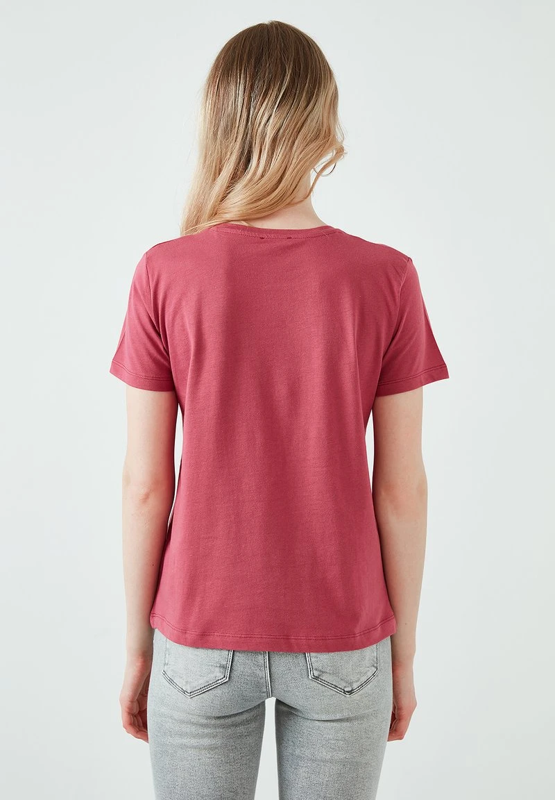 Camiseta estampada - dusty rose color LELA Camiseta Estampada - Dusty Rose Color , Mujer -LELA Ventas 2024 94cc663858984bc9a1962235ddc1f8c4