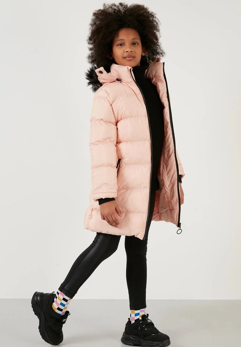 Abrigo corto - powder pink LELA Abrigo Corto - Powder Pink , Niños -LELA Ventas 2024 993101208410481dba35dc67f4a16e3f