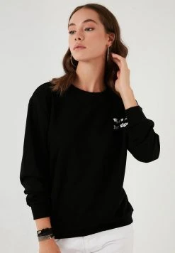 LELA Sudadera - Black, Mujer 3 LELA Sudadera - Black, Mujer -LELA Ventas 2024 9f85860a56014720b9221d452b43efe6