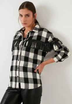 LELA Camisa - Black , Mujer -LELA Ventas 2024 9f8ea8706dc84e91a492144d49e337da