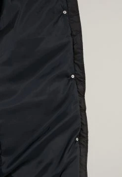 LELA LONG SAKURA - Abrigo De Invierno - Black, Mujer -LELA Ventas 2024 9fb930e44a98467094599944d24865f2