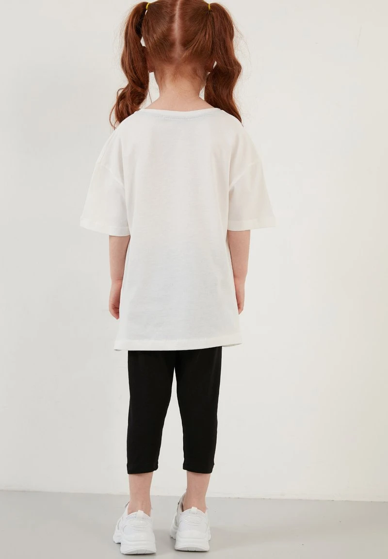 REGULAR FIT T-SHIRT AND LEGGINGS - Leggings - white LELA REGULAR FIT T-SHIRT AND LEGGINGS - Leggings - White, Niños -LELA Ventas 2024 a1659385fe794b0285becdde0198aa4e