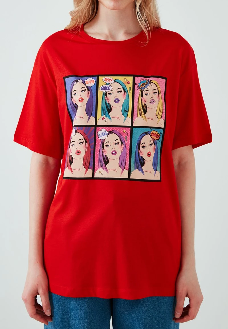 Camiseta estampada - red LELA Camiseta Estampada - Red, Mujer -LELA Ventas 2024 a81cc54a000a477f8f9a93a41578799a