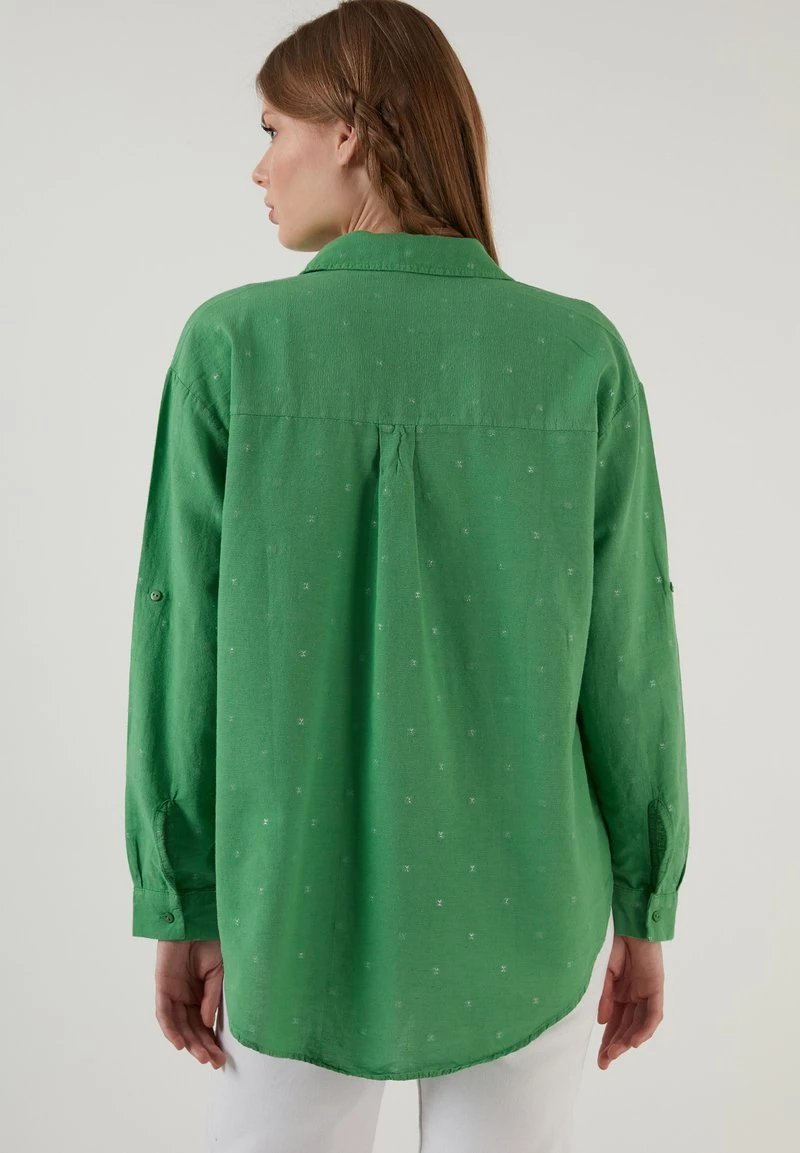 LELA Camisa - Pistachio Green , Mujer 2 LELA Camisa - Pistachio Green , Mujer - Imagen 2