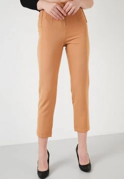 LELA Pantalones - Camel, Mujer