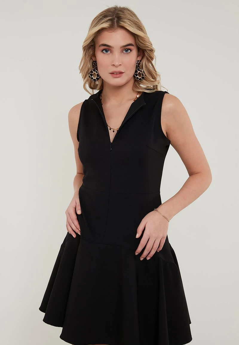 Vestido informal - black LELA Vestido Informal - Black , Mujer -LELA Ventas 2024 b05f816fdd2f433c86c64a458866a8a9