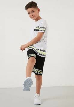 LELA SET - Shorts - White , Niños -LELA Ventas 2024 b1779cbcfa624cd191ee3cac747d2723