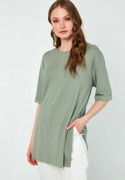 LELA OVERSIZE CREW NECK SLIT DETAILED - Blusa - Green , Mujer