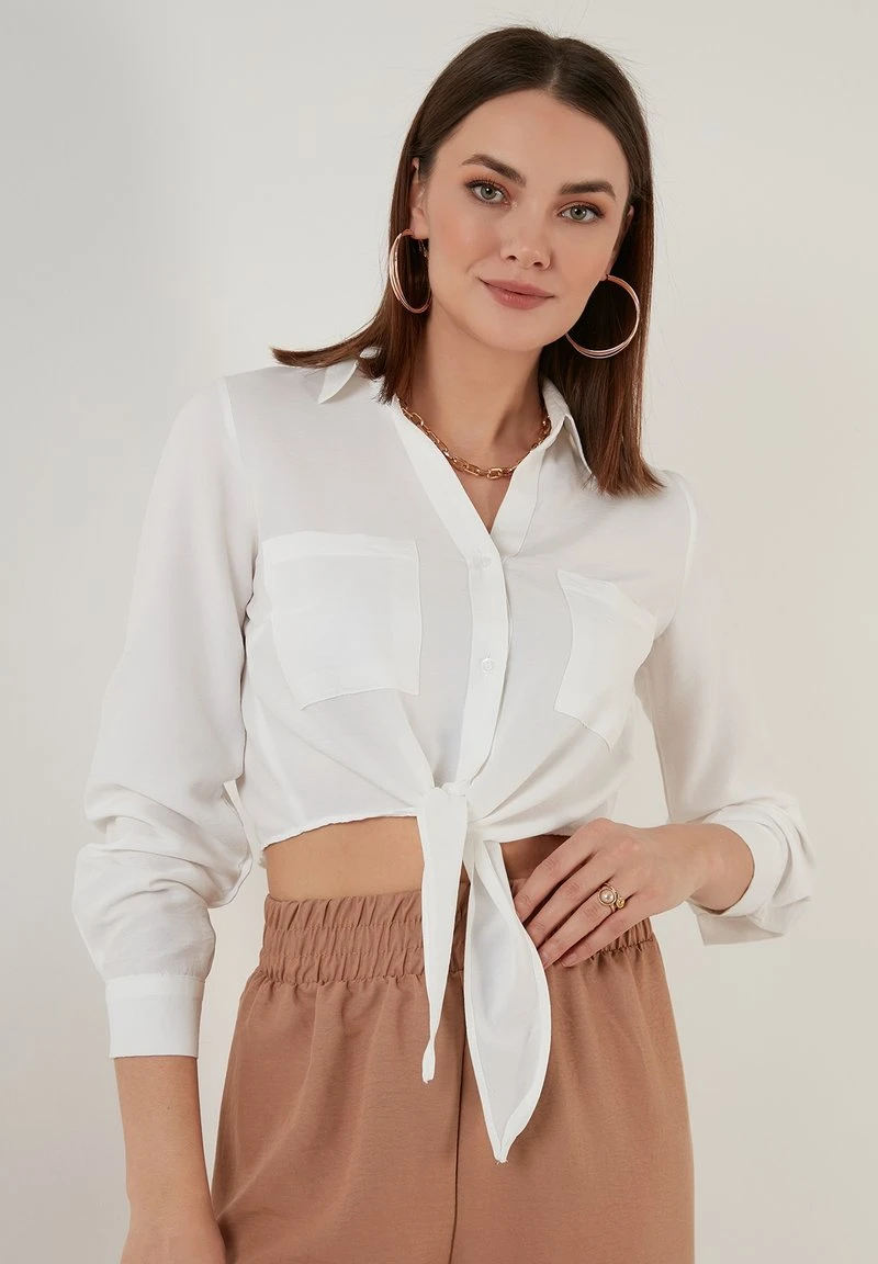 REGULAR FIT - Camisa - ecru LELA REGULAR FIT - Camisa - Ecru , Mujer -LELA Ventas 2024 ba74a213ed134914a9a78b2f8a84e55e