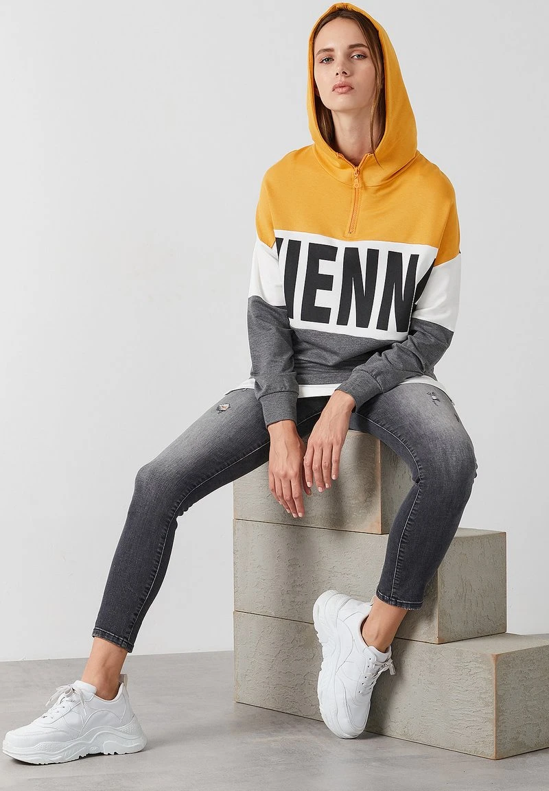 Jersey con capucha - mustard LELA Jersey Con Capucha - Mustard , Mujer -LELA Ventas 2024 bb6a57bbafda4d9bafad45f2eda800fc