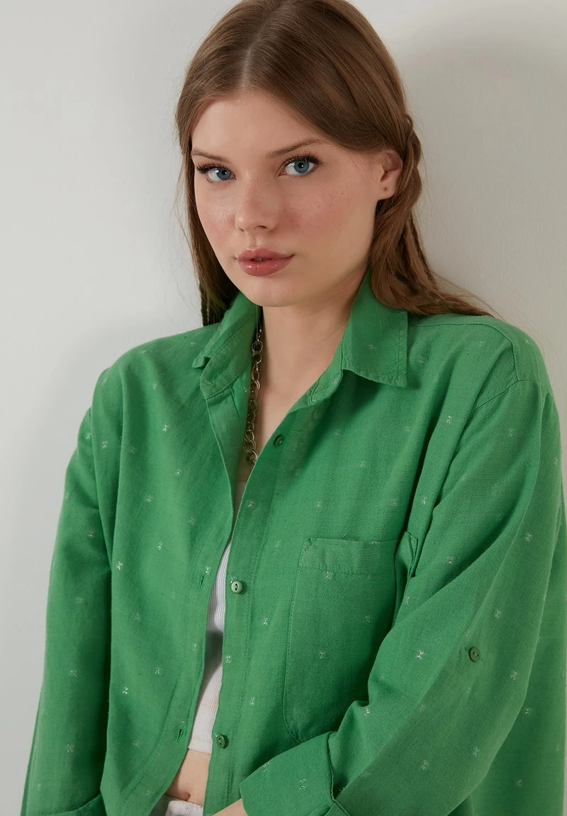 LELA Camisa - Pistachio Green , Mujer 6 LELA Camisa - Pistachio Green , Mujer - Imagen 6