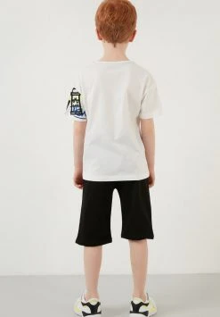 LELA REGULAR FIT T-SHIRT AND SHORTS - Shorts - White , Niños -LELA Ventas 2024 c2337b5b08994e0281a933d265ae2574