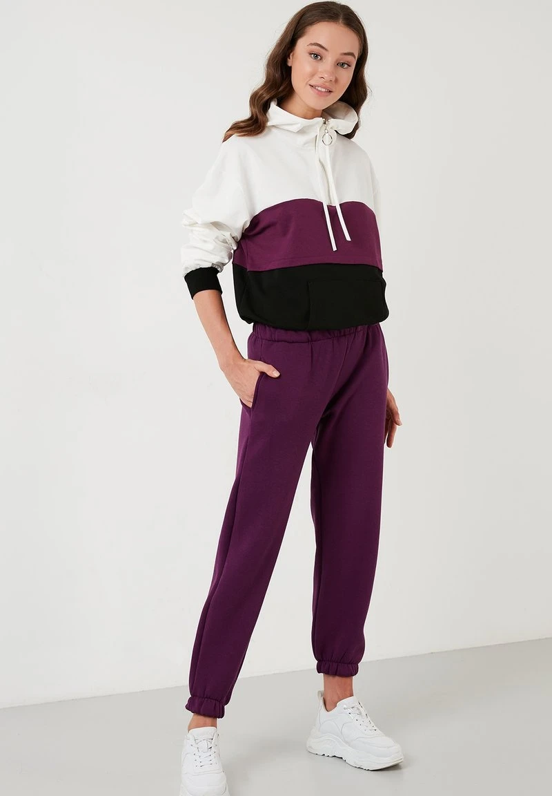 LELA Pantalones Deportivos - Purple , Mujer 2 LELA Pantalones Deportivos - Purple , Mujer - Imagen 2