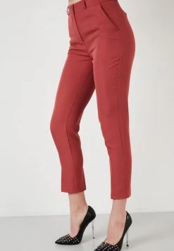 LELA Pantalones - Dusty Rose Color, Mujer -LELA Ventas 2024 c709e19f36a843d29910b476d4c9373e