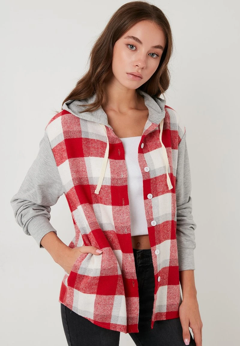 LELA Camisa - Red, Mujer 4 LELA Camisa - Red, Mujer - Imagen 4