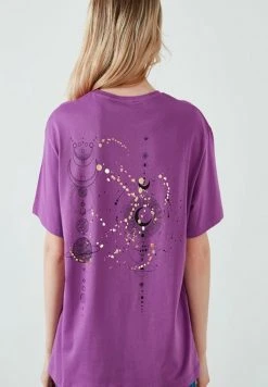 LELA Camiseta Estampada - Purple, Mujer