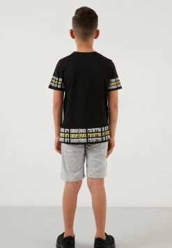 LELA SET - Shorts - Black , Niños 9 LELA SET - Shorts - Black , Niños -LELA Ventas 2024 d48e0e4ade234788a2255289958550de
