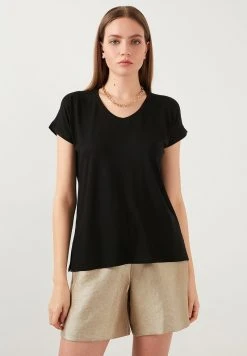 LELA Camiseta Básica - Black , Mujer