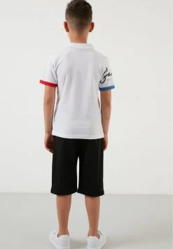 LELA REGULAR FIT SET - Shorts - White, Niños 2 LELA REGULAR FIT SET - Shorts - White, Niños -LELA Ventas 2024 dce5aec7e72a42b08c3ae9140b81ec34