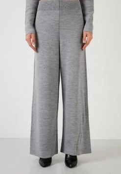 LELA Jersey De Punto - Grey , Mujer 6 LELA Jersey De Punto - Grey , Mujer -LELA Ventas 2024 dd13fdf2a1434785a9b4e6eec0a430ae