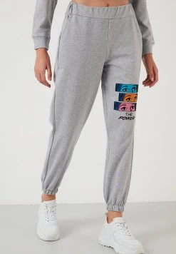 LELA Chándal - Grey, Mujer -LELA Ventas 2024 e3ff1ab76fba4d1faa6835de4fbcf683