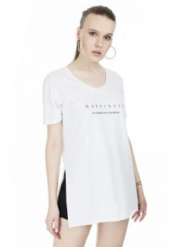 LELA Camiseta Estampada - White , Mujer 2 LELA Camiseta Estampada - White , Mujer -LELA Ventas 2024 e504f489db764922922a1a2c389e6a9a