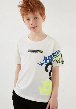 LELA REGULAR FIT T-SHIRT AND SHORTS - Shorts - White , Niños -LELA Ventas 2024 e82202915255498aaa94a8e5362cc65f