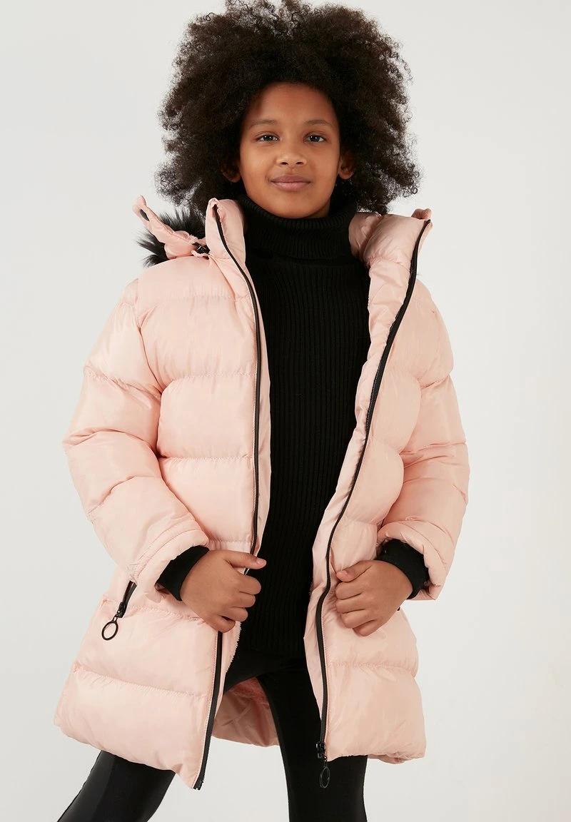 Abrigo corto - powder pink LELA Abrigo Corto - Powder Pink , Niños -LELA Ventas 2024 f2c4025215aa475a902bdd32a765b367