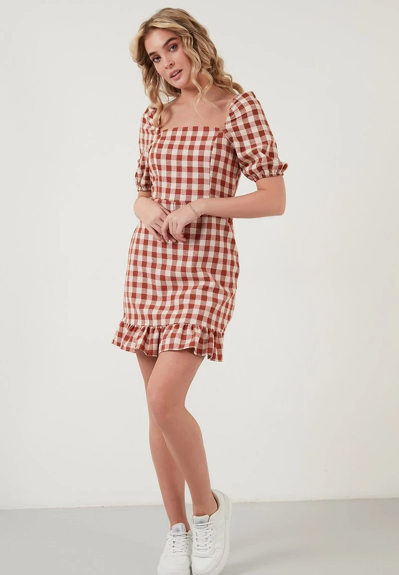 Vestido informal - brick red LELA Vestido Informal - Brick Red , Mujer -LELA Ventas 2024 f63c35091b814d51a62c657a05aa256e
