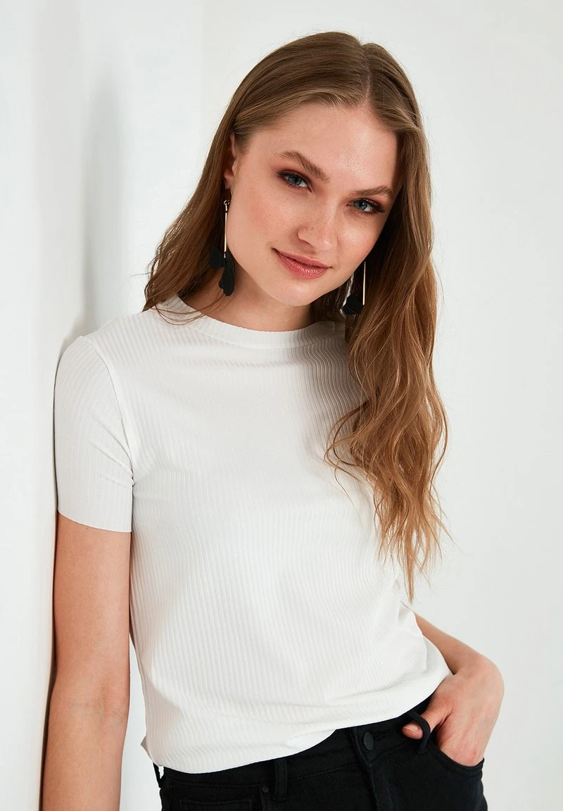 LELA Camiseta Estampada - Ecru , Mujer 1 LELA Camiseta Estampada - Ecru , Mujer