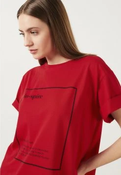 LELA OVERSIZED - Camiseta Estampada - Red, Mujer 2 LELA OVERSIZED - Camiseta Estampada - Red, Mujer -LELA Ventas 2024 fd9c79a4ea8e41df8c40e60da8e845b0