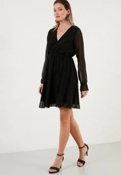 LELA CHIFFON - Vestido Informal - Black, Mujer -LELA Ventas 2024 fe40a0504a9f4010b72f9a98528903e7